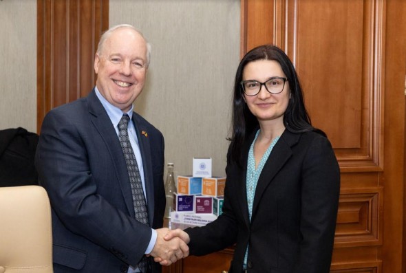 Cristina Gherasimov a avut o întrevedere cu ambasadorul SUA în Republica Moldova, Kent D. Logsdon