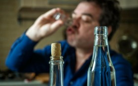 Cum a devenit Letonia principalul furnizor de alcool al Rusiei: Vindem pentru că este dăunător rușilor
