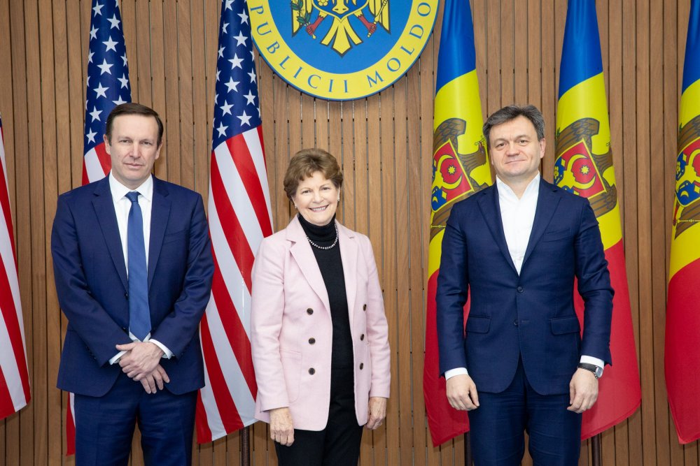 Întâlnire de rang înalt, la Chișinău. Dorin Recean a discutat cu doi senatori americani