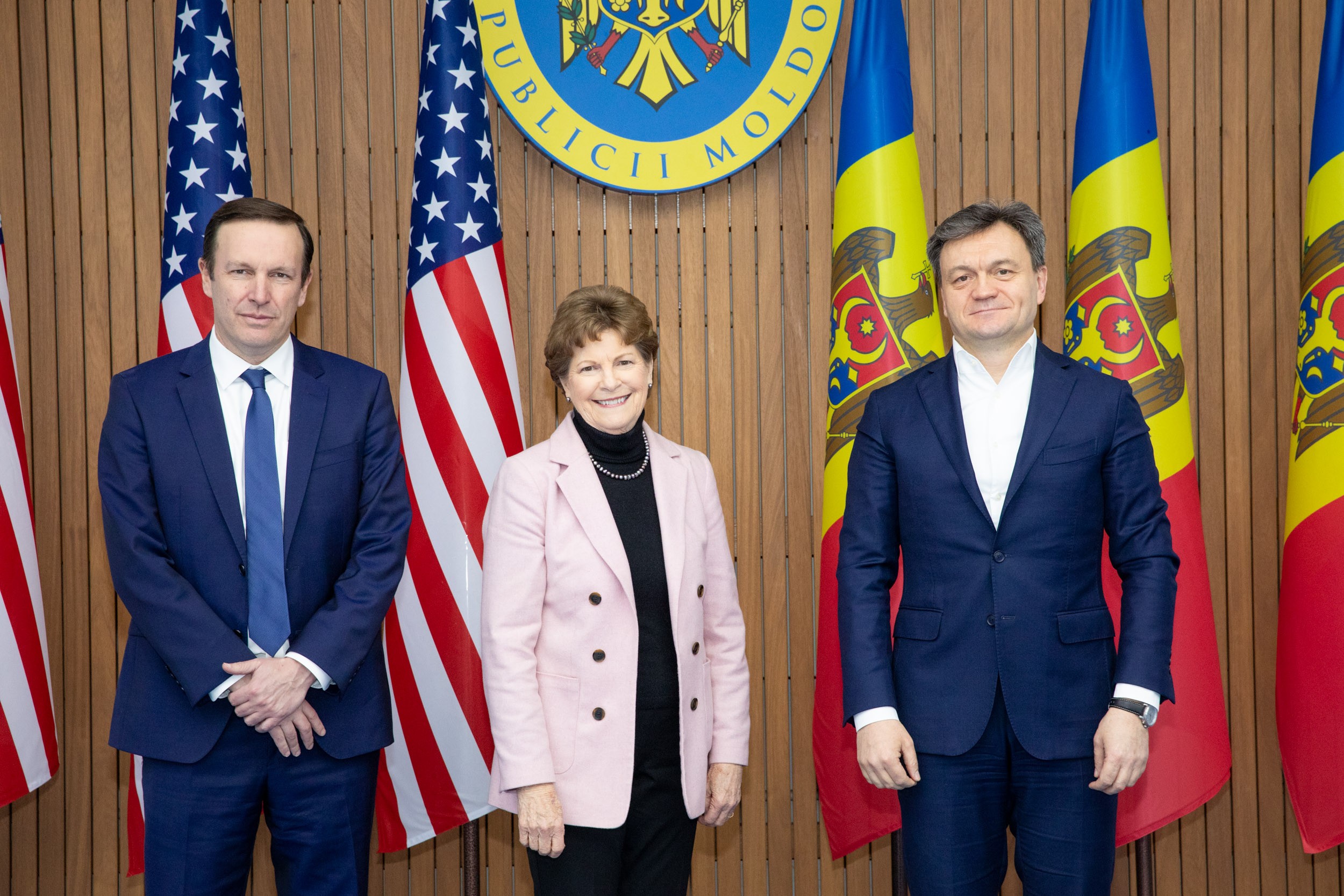 Întâlnire de rang înalt, la Chișinău. Dorin Recean a discutat cu doi senatori americani