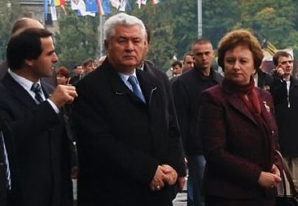 Dezvăluiri INCENDIARE // Cum Voronin l-ar fi bătut pe Tarlev: „L-au dat cu pudră și i-au oferit Ordinul Republicii”