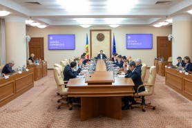 Guvernul alocă circa 2 milioane de lei pentru sprijinirea persoanelor supuse represiunilor politice
