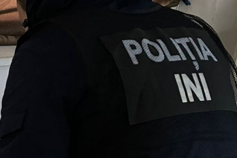 Mii de pachete cu țigări fără acte de proveniență ridicate de polițiștii de investigație