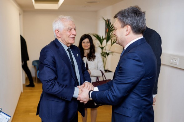 Oficialii UE salută semnarea parteneriatului de securitate şi apărare cu Republica Moldova