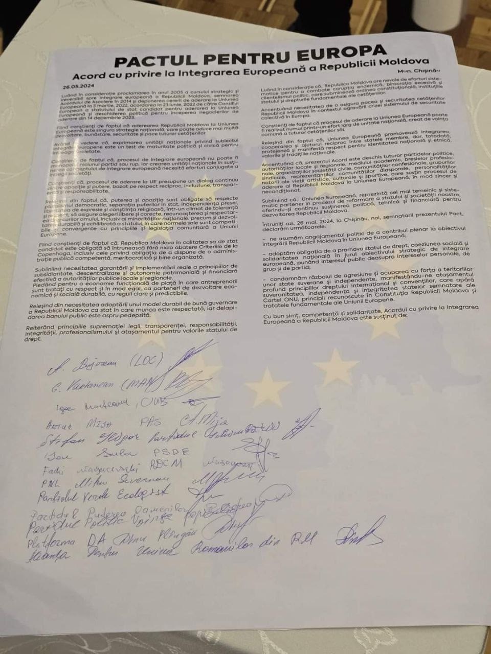 14 partide au semnat Pactul pentru Europa