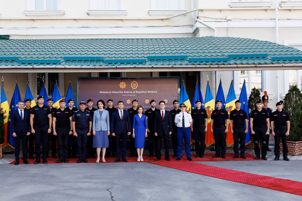 Maia Sandu le-a urat succes polițiștilor și carabinierilor moldoveni care vor asigura ordinea publică pe durata Jocurilor Olimpice din Franța