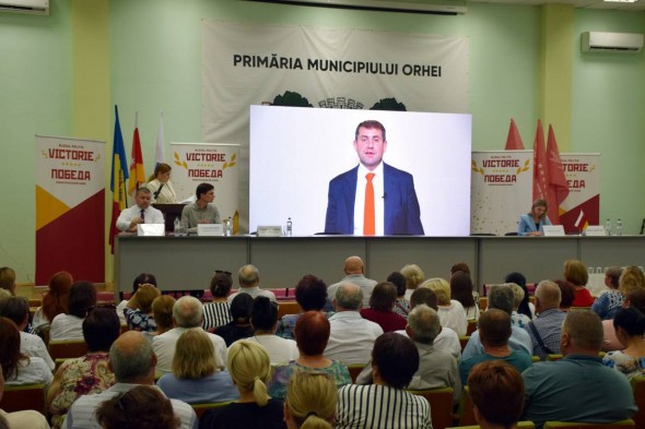 FOTO // Reîntoarcerea moldovenilor acasă, subiect discutat de Blocul “Victorie” cu membrii din țară