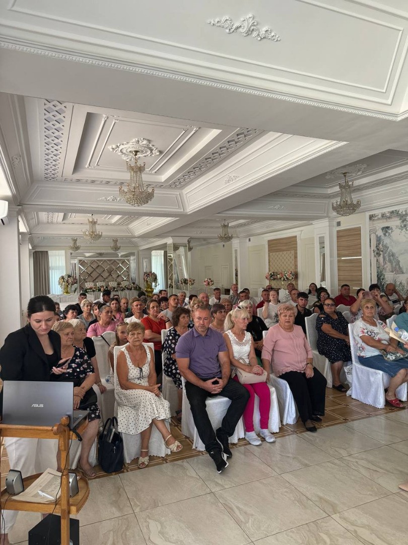FOTO // Reîntoarcerea moldovenilor acasă, subiect discutat de Blocul “Victorie” cu membrii din țară