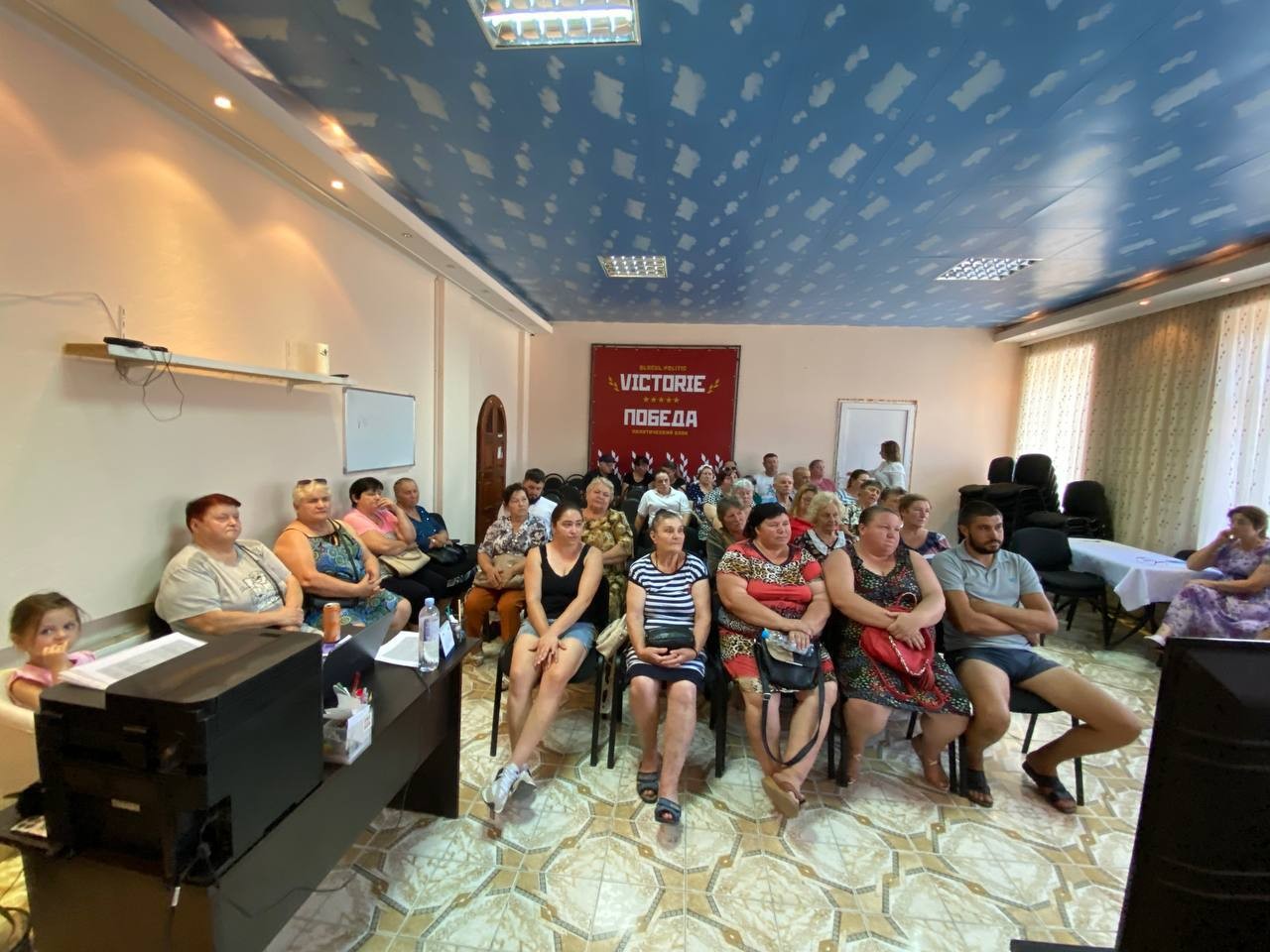FOTO // Reîntoarcerea moldovenilor acasă, subiect discutat de Blocul “Victorie” cu membrii din țară