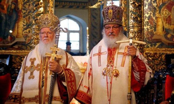 Ucraina scoate în afara legii Biserica Ortodoxă cu legături cu Rusia