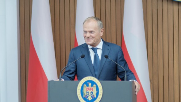 Ce a spus Donald Tusk în limba română în plenul Parlamentului de la Chișinău