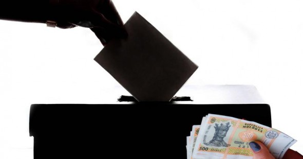 Sute de alegători, anchetați pentru că și-ar fi vândut votul Moscovei. Riscă o amendă uriașă