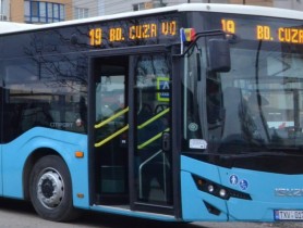 FOTO // Accident în Capitală. Un copil a fost lovit de un autobuz