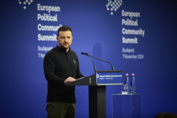 Zelenski: „Discuţiile despre un armistiţiu sunt periculoase atunci când nu există garanţii de securitate pentru Ucraina“