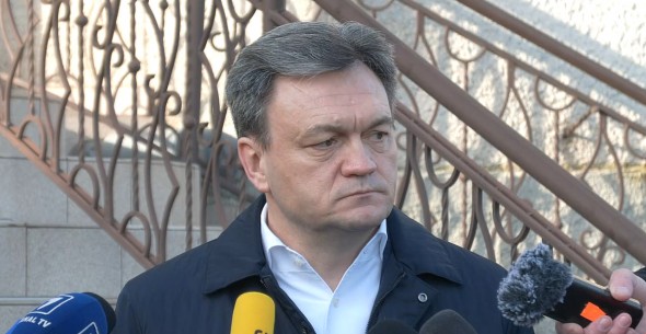 Slusari spune că Recean se vede cu Guşan şi Krasnoselski. Reacția premierului