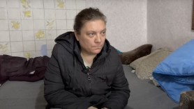 O femeie spune cum a fost bătută cu brutalitate de soț, i-a rupt coastele și lovit fiica oarbă