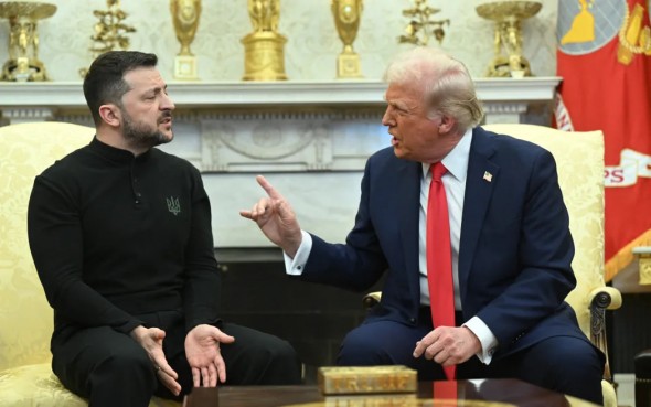 Un nou obstacol pentru pace? Echipa lui Trump cere demiterea lui Zelenski