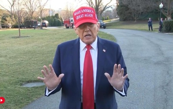 Trump amână cu o lună tarifele pentru majoritatea produselor din Mexic