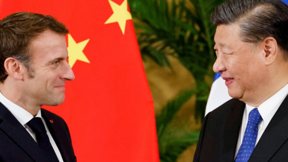 Discuție importantă dintre Macron și Xi Jinping. Situația din Ucraina printre subiectele abordate