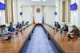 Dorin Recean și comisarul european pentru democrație, justiție și statul de drept, în dialog despre reforma justiției