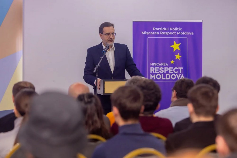 Marian Lupu, liderul Partidului „Respect Moldova”, critică dur inițiativa Guvernului privind înarmarea demnitarilor: „În cine se pregătesc să tragă?”
