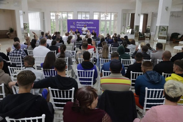 FOTO // Echipa „Respect Moldova”, condusă de Marian Lupu, a ajuns la Șoldănești: O nouă organizație teritorială a fost constituită