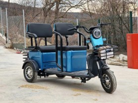 Tragedie la Cimișlia. Un bărbat a murit, după ce tricicleta cu care se deplasa a fost lovită de un camion