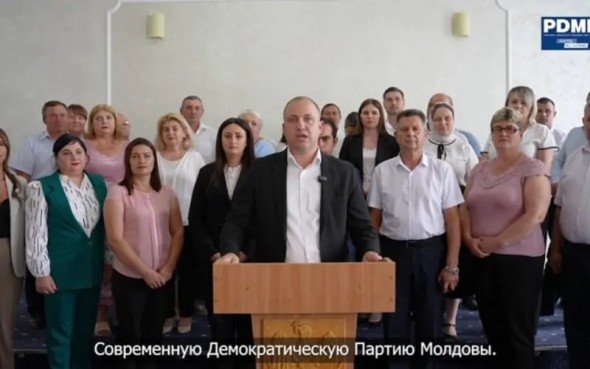 Președintele raionului Rezina, primari și consilieri locali aderă la Partidul Democrat Modern din Moldova