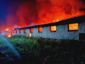 FOTO // 300 de suflete, la un pas să ardă de vii: Pompierii au prevenit o tragedie la Rîșcani