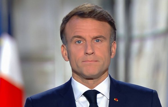 Franța ar putea rămâne fără președinte. Fotoliul lui Macron se clatină