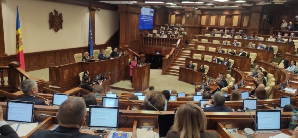 Roberta Metsola a susținut un discurs în plenul parlamentului