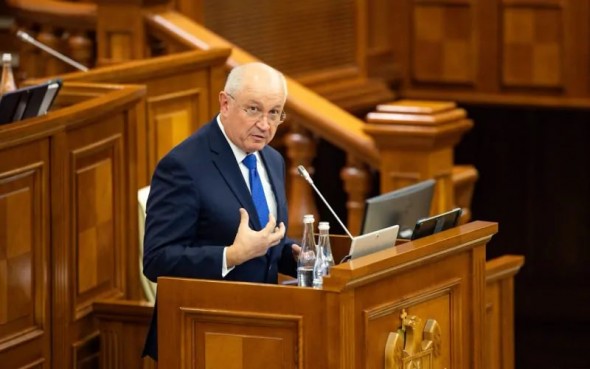 Alexandru Munteanu a anunțat când va merge în Parlament pentru a prezenta raportul de activitate al Guvernului