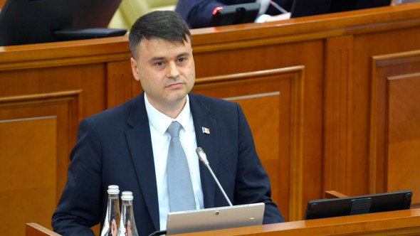 Alexandr Berlinschii l-a abordat pe prim-ministru la subiectul demisiei șefei MAI