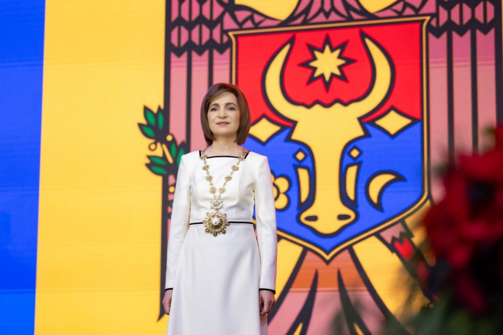 Maia Sandu: Drapelul de Stat reflectă sacrificiul pentru libertate și responsabilitatea pentru viitorul Republicii Moldova