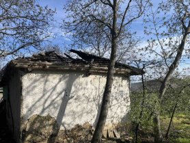 La un pas de tragedie: o butelie de gaz defectă a aruncat în aer o locuință din Sîngerei