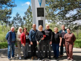 FOTO // Irina Vlah: În ajunul Zilei Victoriei, vă îndemn să îngrijiți monumentele, obeliscurile sau mormintele veteranilor
