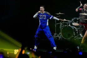 Satoshi duce Moldova în marea finală Eurovision 2026: „Viva, Moldova!” a electrizat scena de la Viena