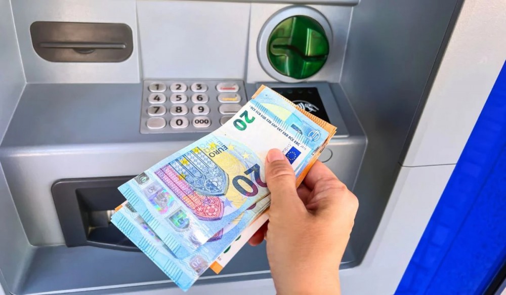 Câți bani au trimis acasă moldovenii din diasporă, în 2025