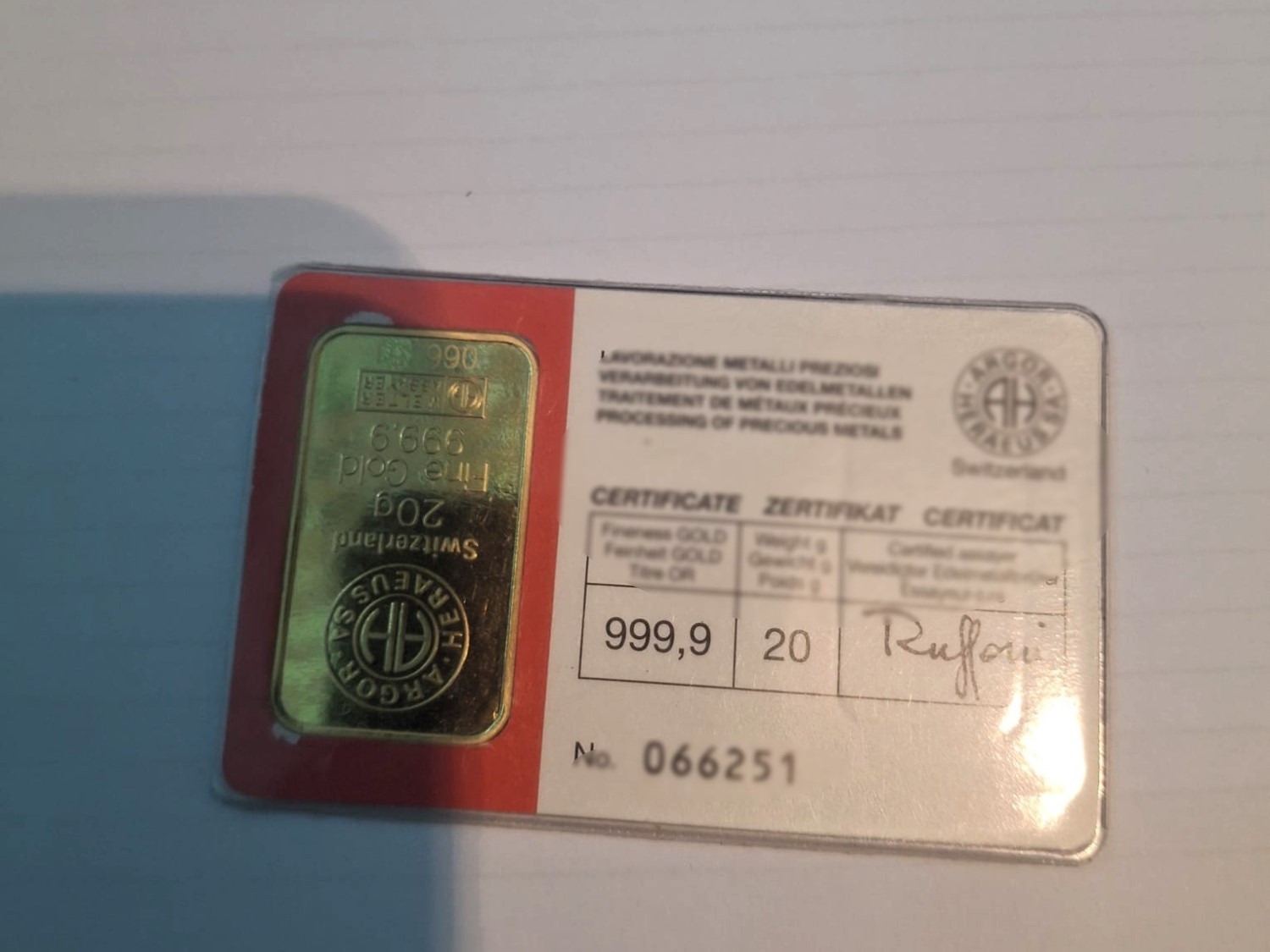 Aur descoperit în bagaje la Aeroportul Chișinău. Doi pasageri riscă confiscarea și amenzi usturătoare