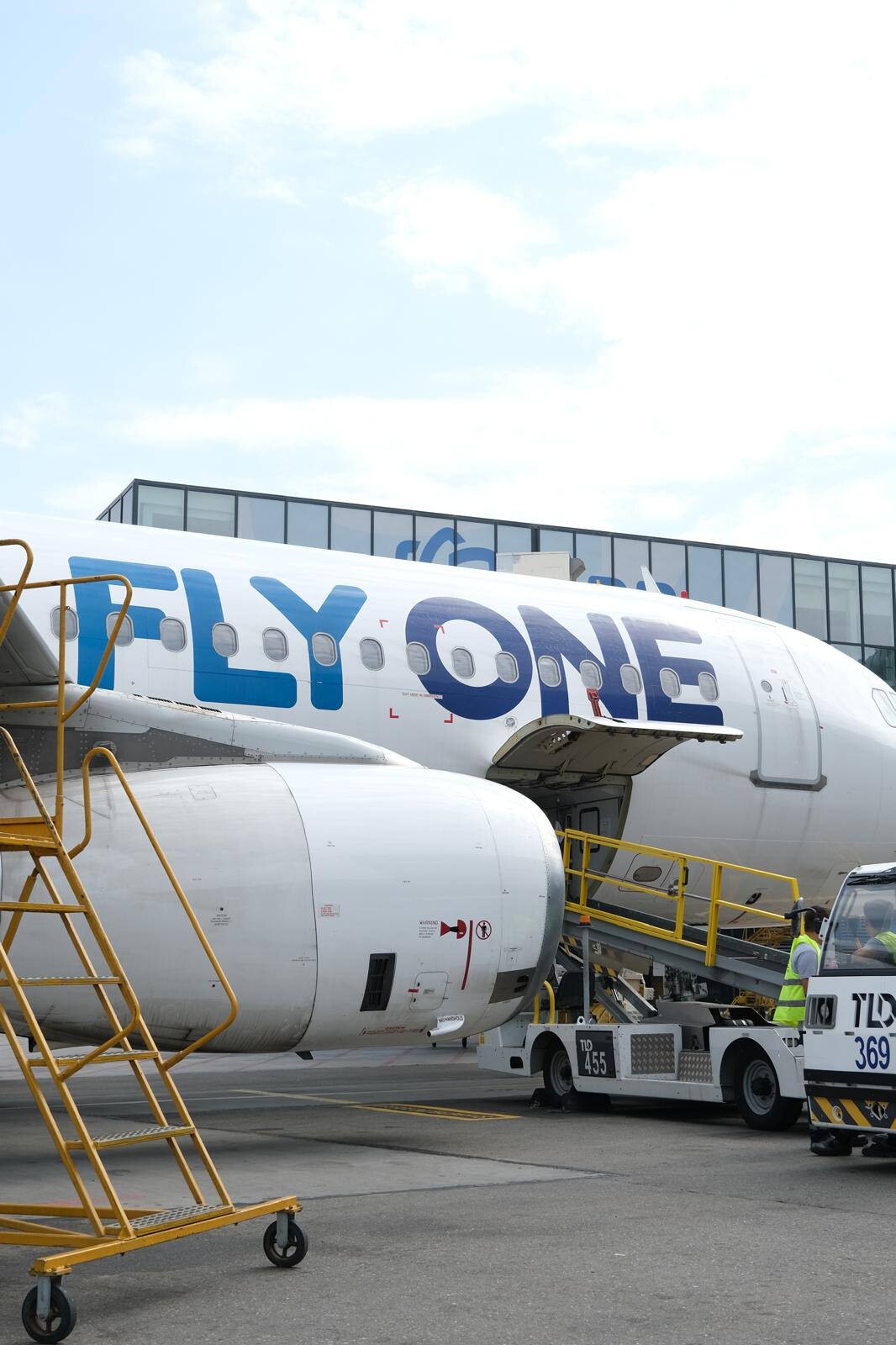 FLYONE își consolidează rețeaua de zboruri: Baku, noua destinație directă din Chișinău