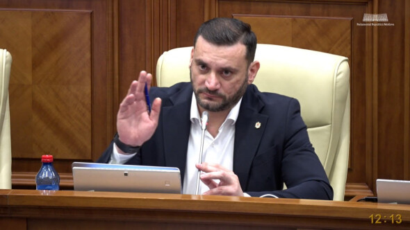 Deputatul Partidului Nostru, Nicolae Mărgărint i-a cerut lui Vasile Tofan explicații privind „salariile nesimțite” și angajările ilegale
