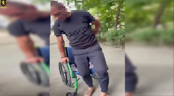 „Minune dumnezeiască" la Chișinău: Un bărbat fără picior și-a recăpătat instantaneu membrul la vederea poliției